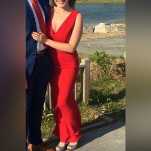 Red maxi long formal gown for prom, black tie, military ball. Size Medium.